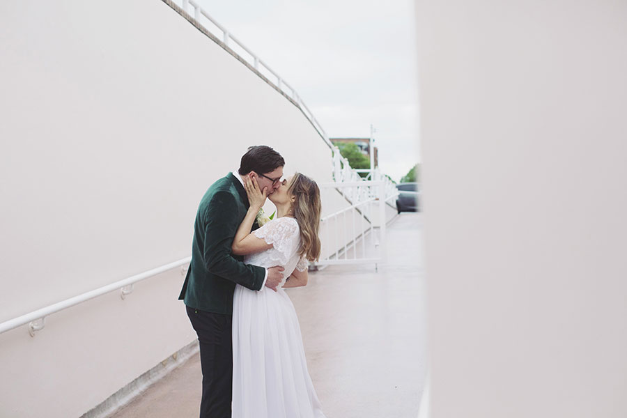 Chester wedding venue | Chester Racecourse wedding photography | Natural wedding photography Chester | Chester wedding photographer | Groom in green suit