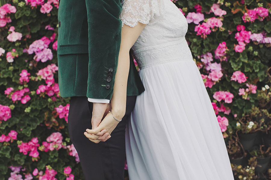 Chester wedding venue | Chester Racecourse wedding photography | Natural wedding photography Chester | Chester wedding photographer | Groom in green suit