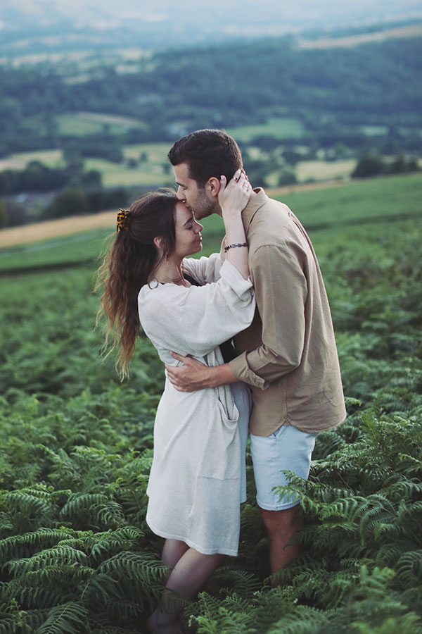 Peak District proposal photoshoot at Curbar Edge