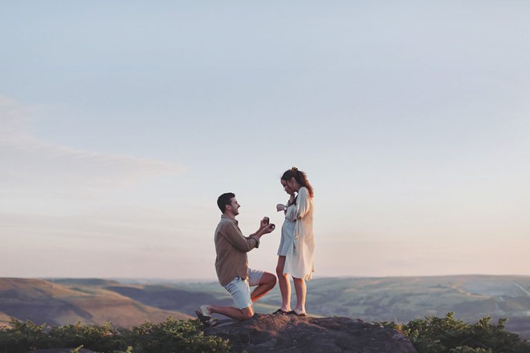 Peak District proposal photoshoot at Curbar Edge