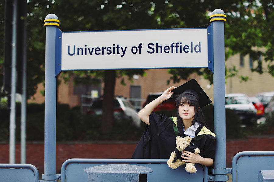 Sheffield graduation photographer