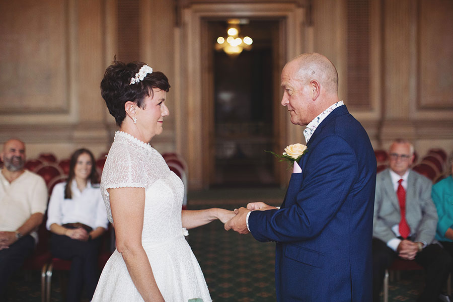 Lisa & Dean ♡ Leeds Civic Hall Wedding 7 L-&-D_-12
