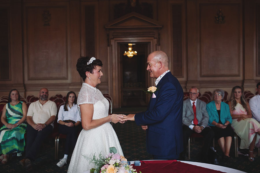 Lisa & Dean ♡ Leeds Civic Hall Wedding 8 L-&-D_-14
