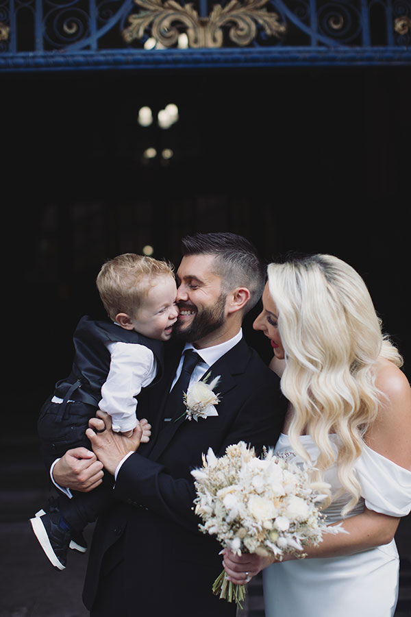 Wedding couple arriving at Sheffield Town Hall for their civil ceremony in Sheffield