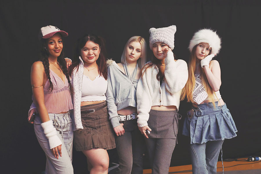 UK Kpop Dance Competition ♡ Steal The Stage 2025 30 Girl group dance team hitting a synchronised formation during competition at the University of Sheffield.