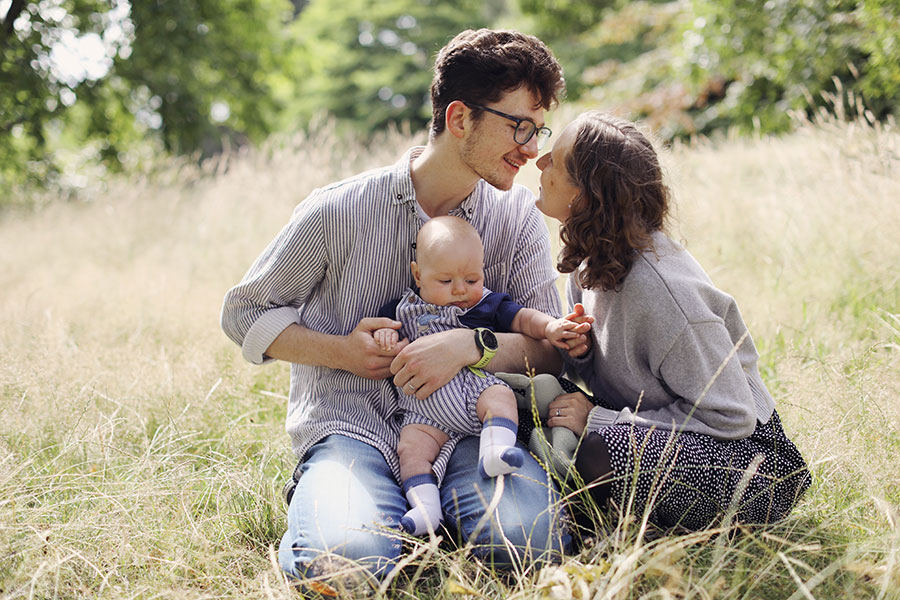 Family photoshoot at Sheffield Botanical Gardens with parents and baby in summer