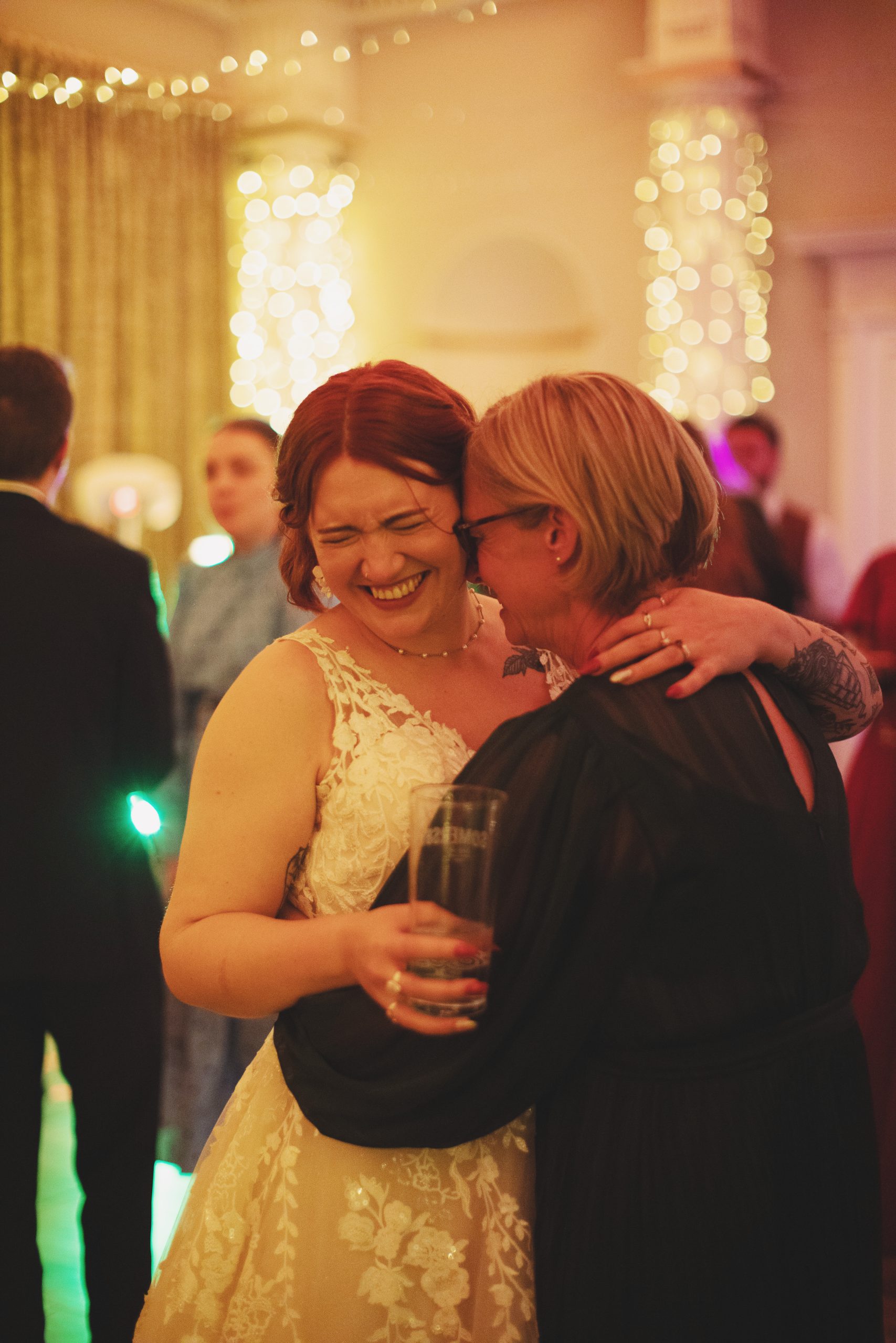 hazlewood-castle-wedding-photography111