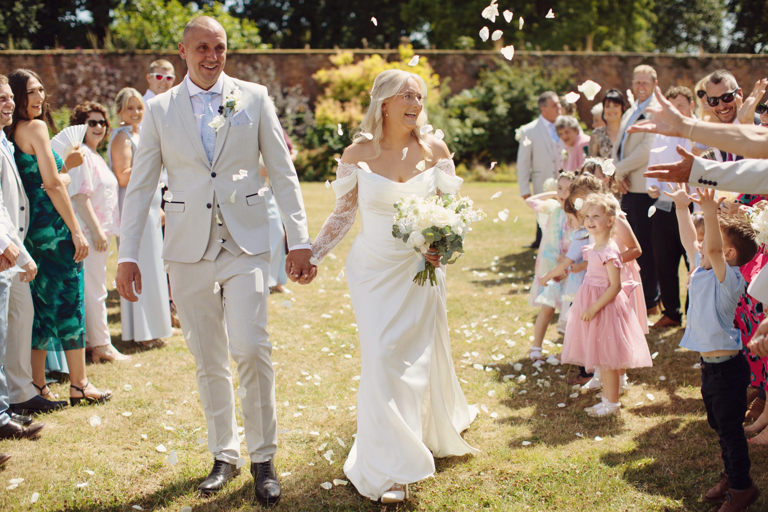 Marisa & Steven ♡ Thorpe Garden Wedding Photography 23 thorpe-garden-wedding-marisa-steven-23