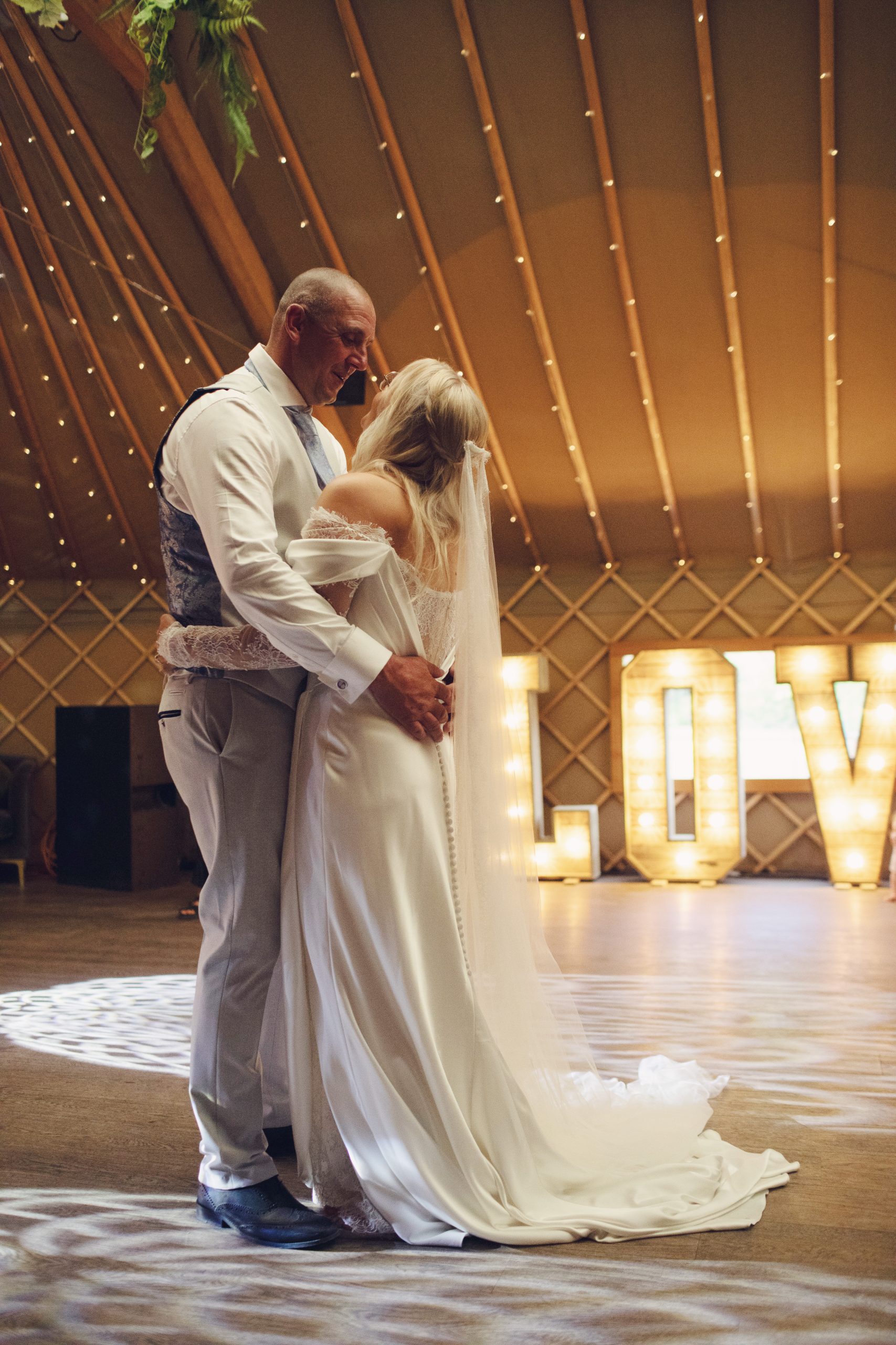 Marisa & Steven ♡ Thorpe Garden Wedding Photography 70 thorpe-garden-wedding-marisa-steven-78
