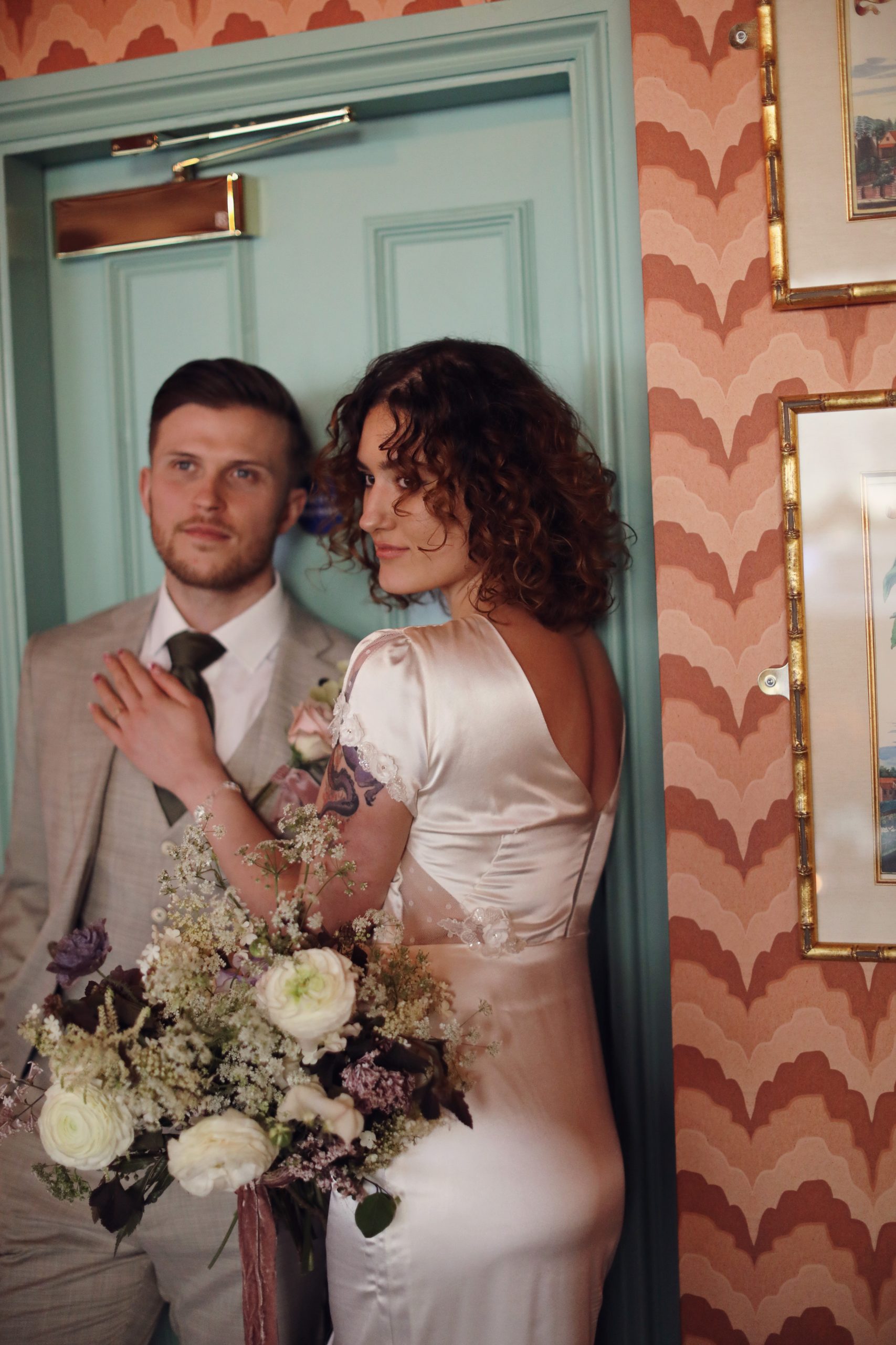 1920s-inspired wedding styling with elegant vintage details.