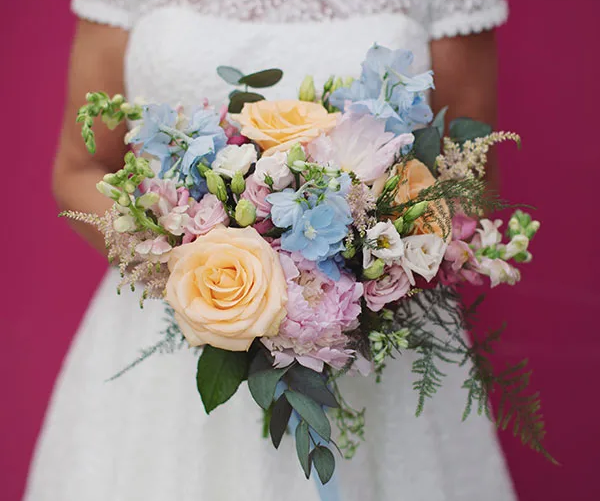 Wedding Bouquet Inspiration: 4 Beautiful Bouquets From Real Weddings ♡ 5 floral expressions weddings bouquet flowers blog
