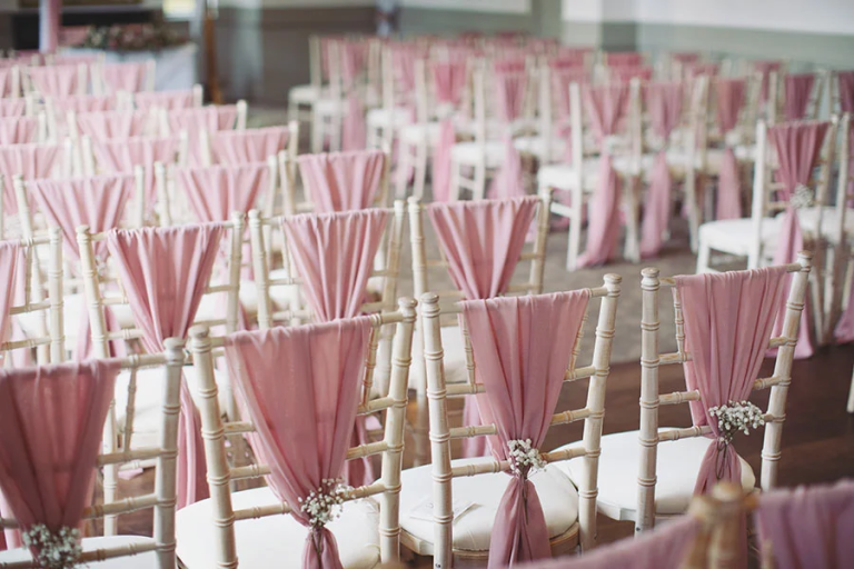 3 Stunning Wedding Colour Palettes to Transform Your Venue ♡ 1 3 Stunning Wedding Colour Palettes to Transform Your Venue ♡